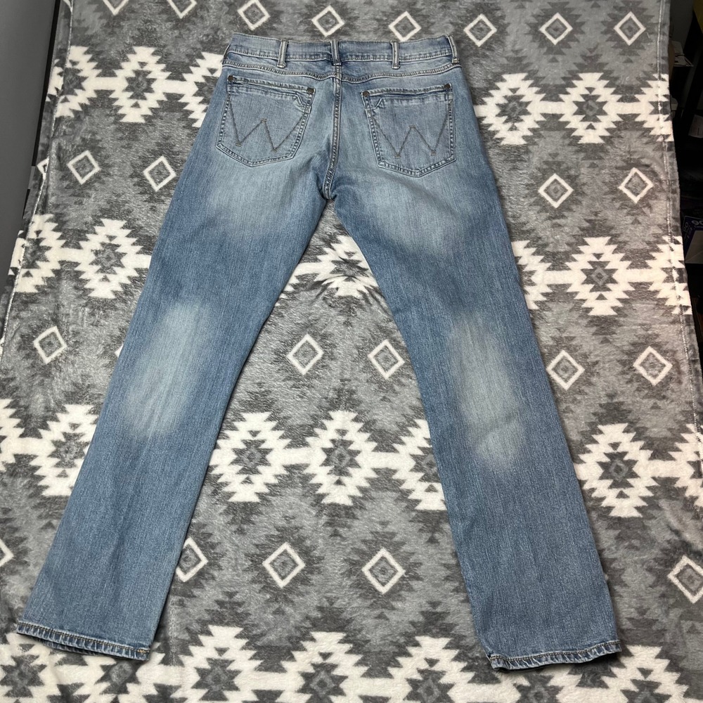 Wrangler Retro Slim Straight Jeans Light Wash Blue Denim Mens 36x34 - Picture 3 of 9